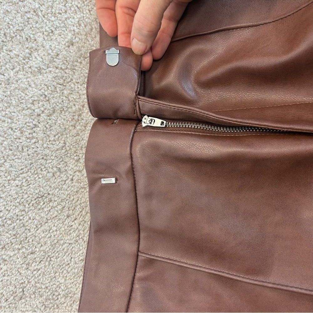 7 for all mankind brown faux leather wide leg bell bottom pants Sz L NWT - Picture 3 of 13